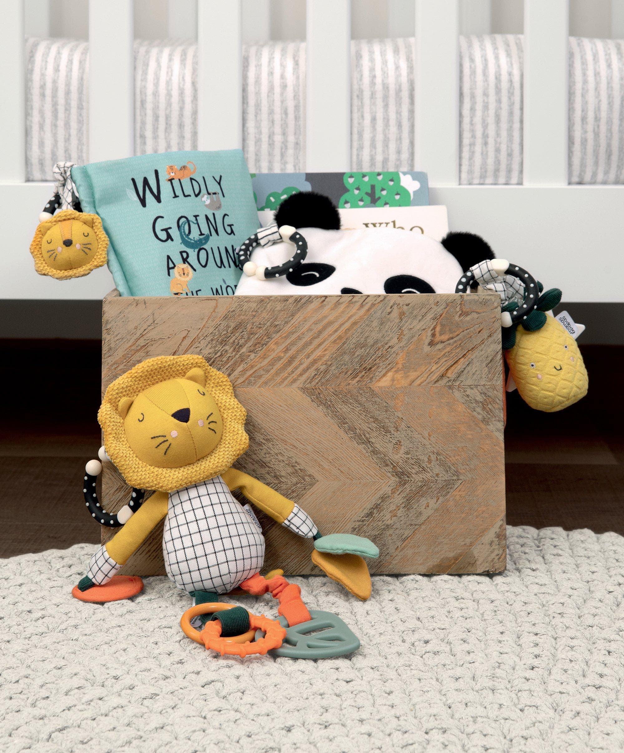 Wildly Adventures Activity Book & Toy - Image 3