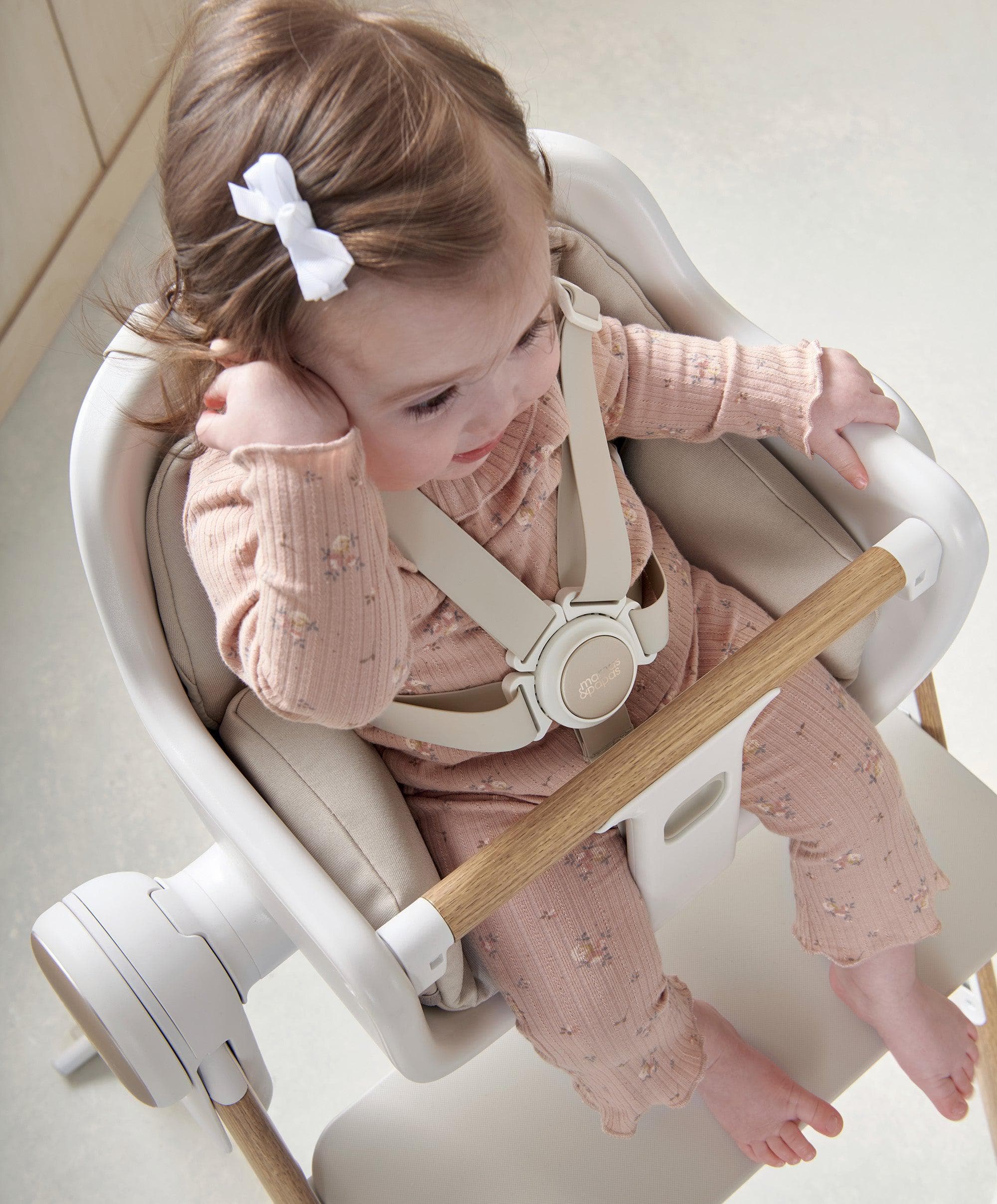 Eno Highchair, Bouncer & Cushion Complete Bundle - Cashmere with free feeding set - Image 5