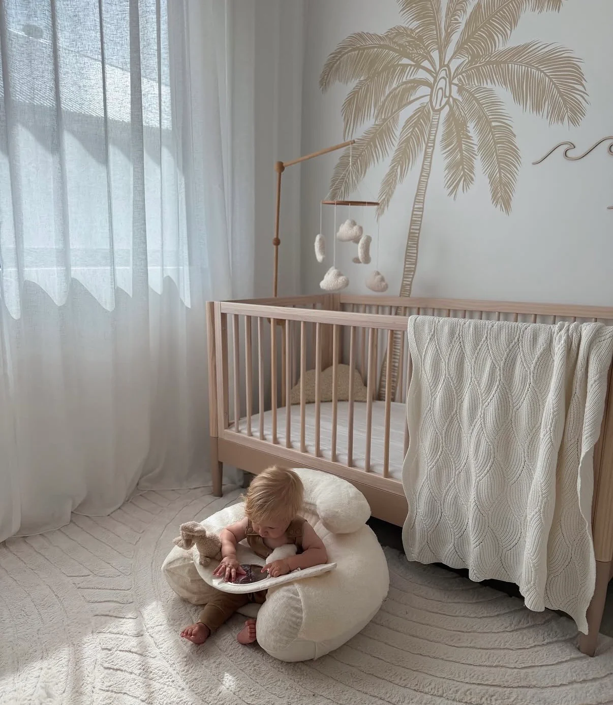 Sit & Play Baby Floor Seat - Welcome to the World Duckling - Image 11
